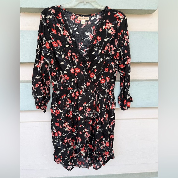 Band of Gypsies Black and Red Floral Long Sleeve Dress - Picture 2 of 2